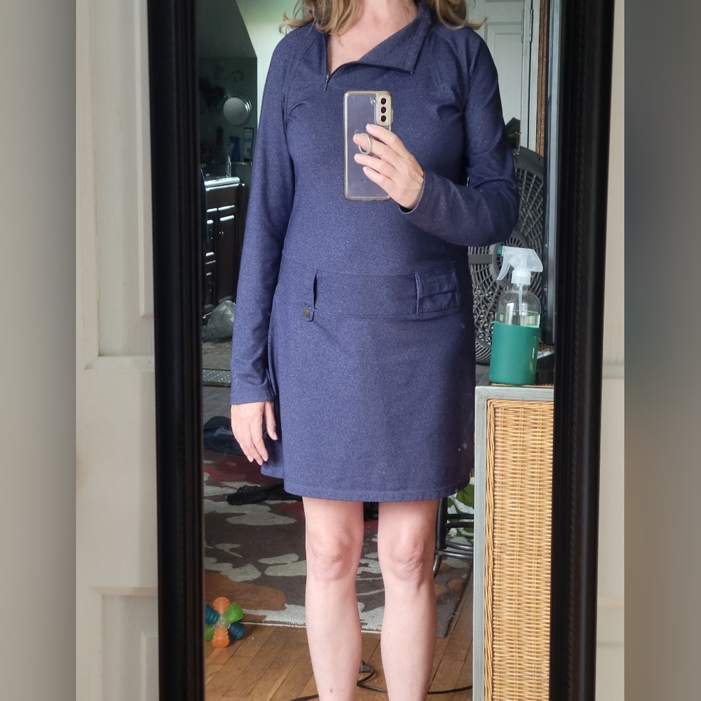 Lolë dress navy heather side zip